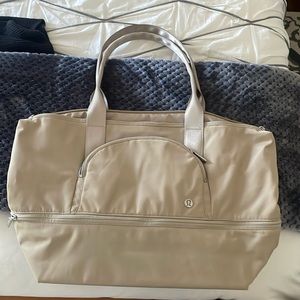 Lululemon Weekender Bag